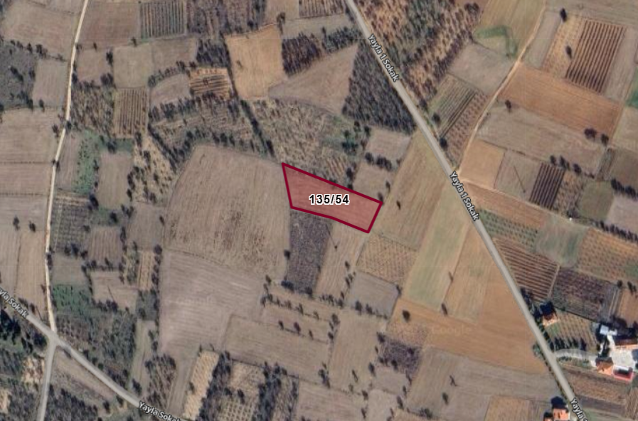 ISPARTA KEÇİBORLU KILIÇ  KÖYÜNDE  3.510  M²  TARLA SATILIKTIR