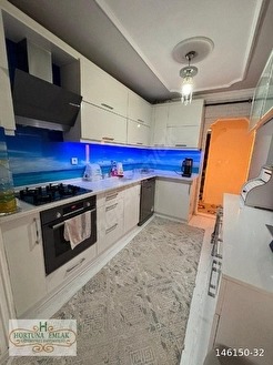 İzmir Torbalı Torbalı mahallesinde 3+1 daire satılık