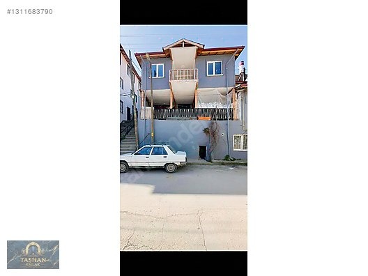 GÖKMEDRESE MAHALLESİNDE 3 KATLI SATILIK MÜSTAKİL EV