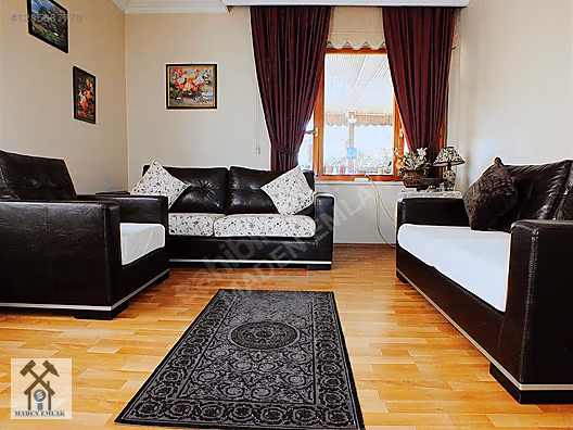Bahçelievler'de Satılık Geniş Teraslı Dubleks Daire
