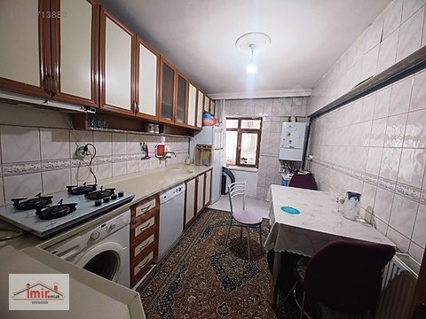 İMİR EMLAK'TAN FATİH MAH 3+1 115M² GİRİŞ DAİRE