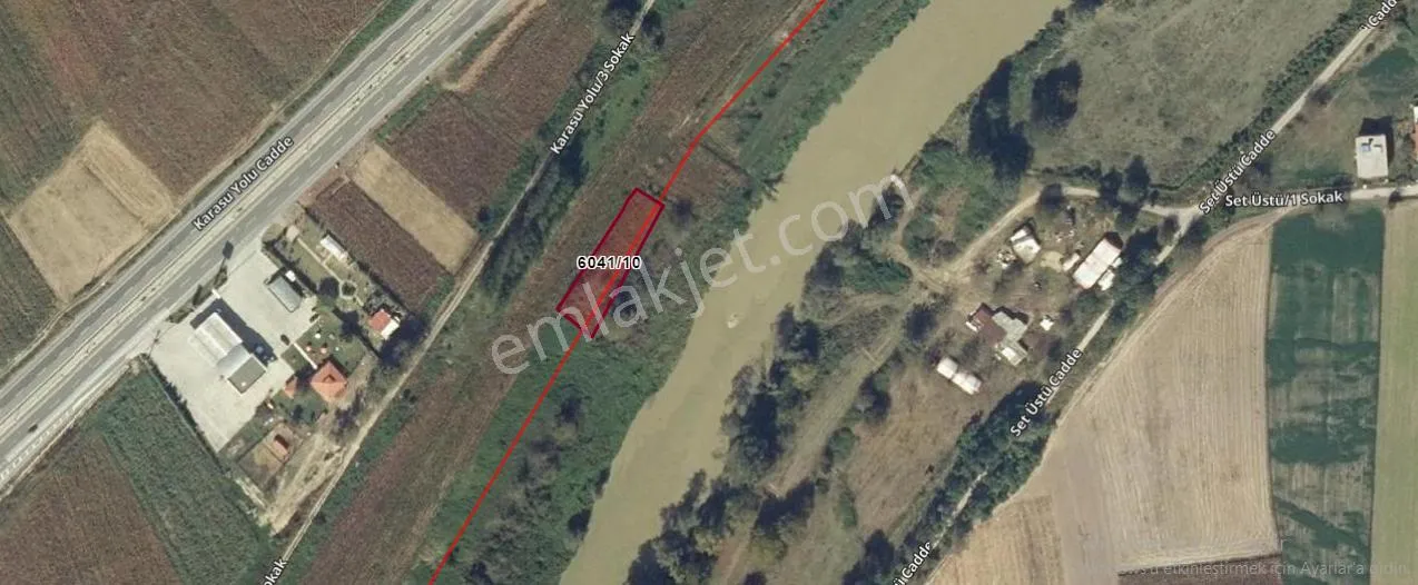 Poyrazlarda Satılık 921m2 Satılık Tarla