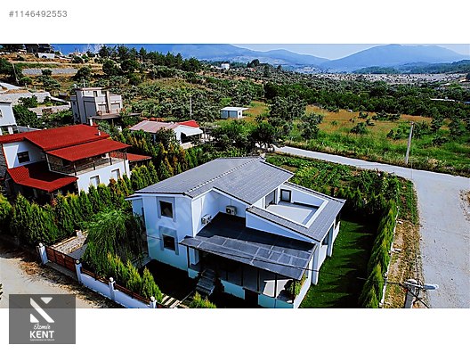 Kemalpaşa Yukarıkızılca Satılık 350 m2 Müstakil 5+1 Villa