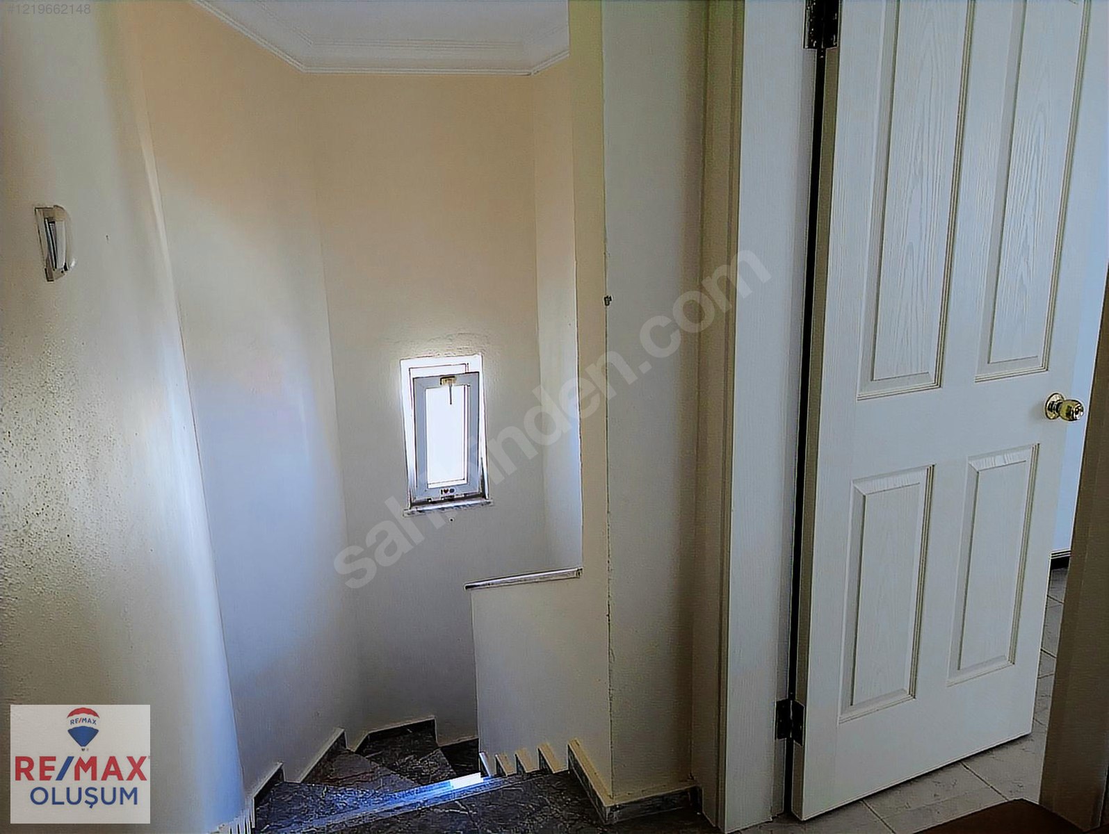 AKÇAY 220m² 4+1 KÖŞE TRİPLEX 3 BANYOWC FULL DONANIMLI ÖZEL YAPIM