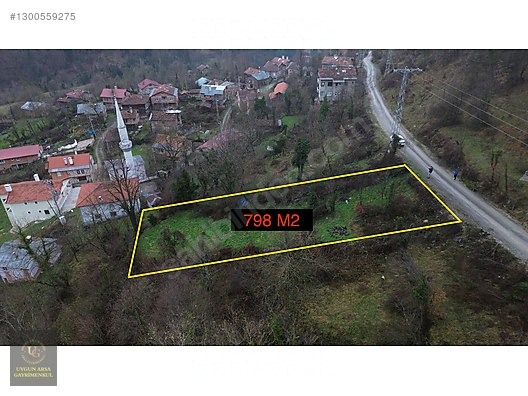 KASTAMONU KÜRE GÜLLÜCE 'DE KÖY İÇİNDE 798 M2 İMARLI UYGUN ARSA