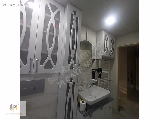 Pİ GAYRIMENKUL'den SATILIK 71 EVLERDE DAİRE