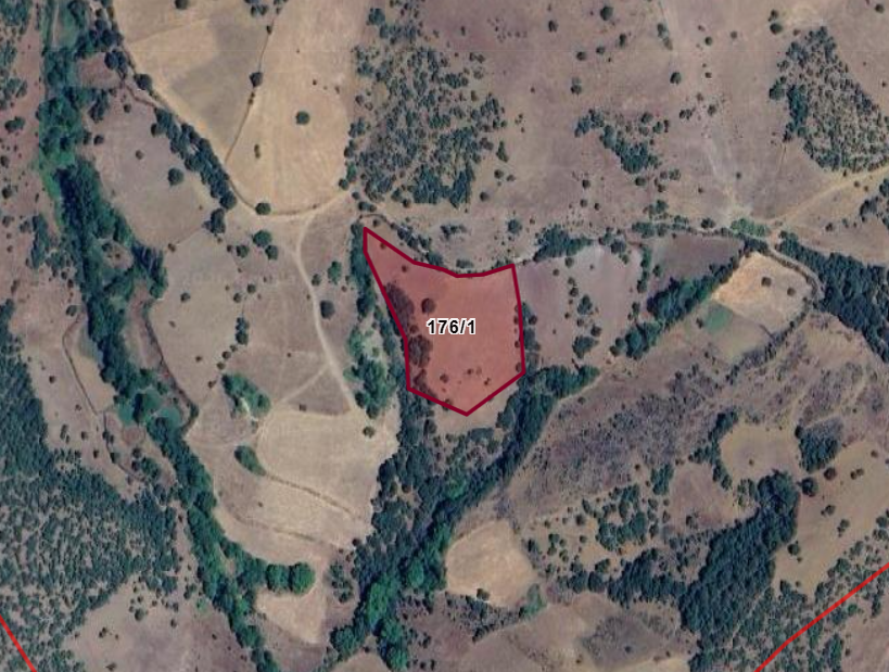 BALIKESİR DURSUNBEY KIZILCADERE  KÖYÜNDE  7.678 M² TARLA SATILIKTIR