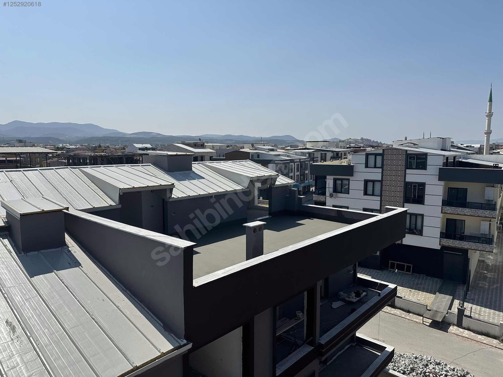 DOSTLARDAN NOVADA YOLUNDA SATILIK DUPLEKS DAİRE