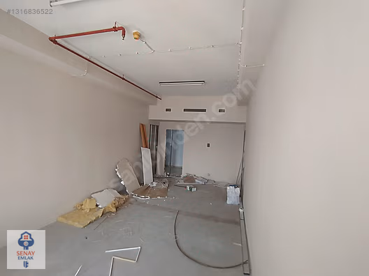 MERSİN'İN KALBİNDE (GÖKDELEN İŞ MERKEZİ) 25 M2 SATILIK OFİS BÜRO - MERSİN AKDENİZ