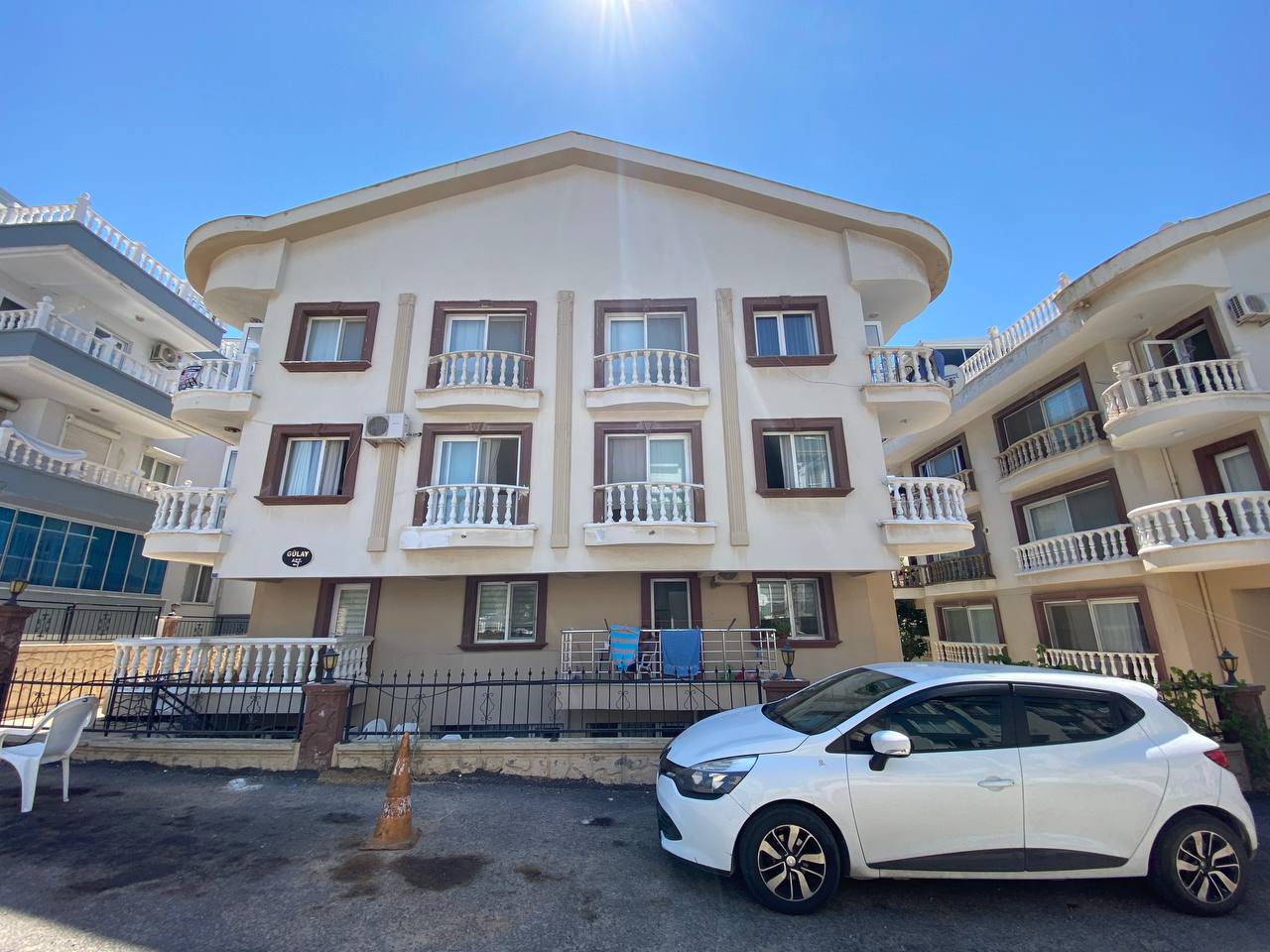 DİDİM EFELERDE MERKEZİ KONUMDA BULVARA 50 METRE MESAFEDE DUBLEX