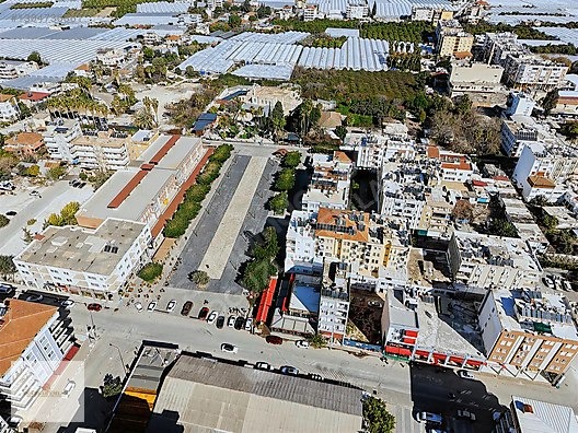 Oğuzlar Emlaktan Noel Baba Cad 220 m² Asma Katlı Satılık Dükkan
