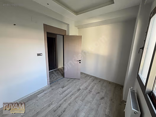 DAVULTEPE MAHALLESİ GENİŞ OTURUM ZEMİN KAT 1+1 DAİRE
