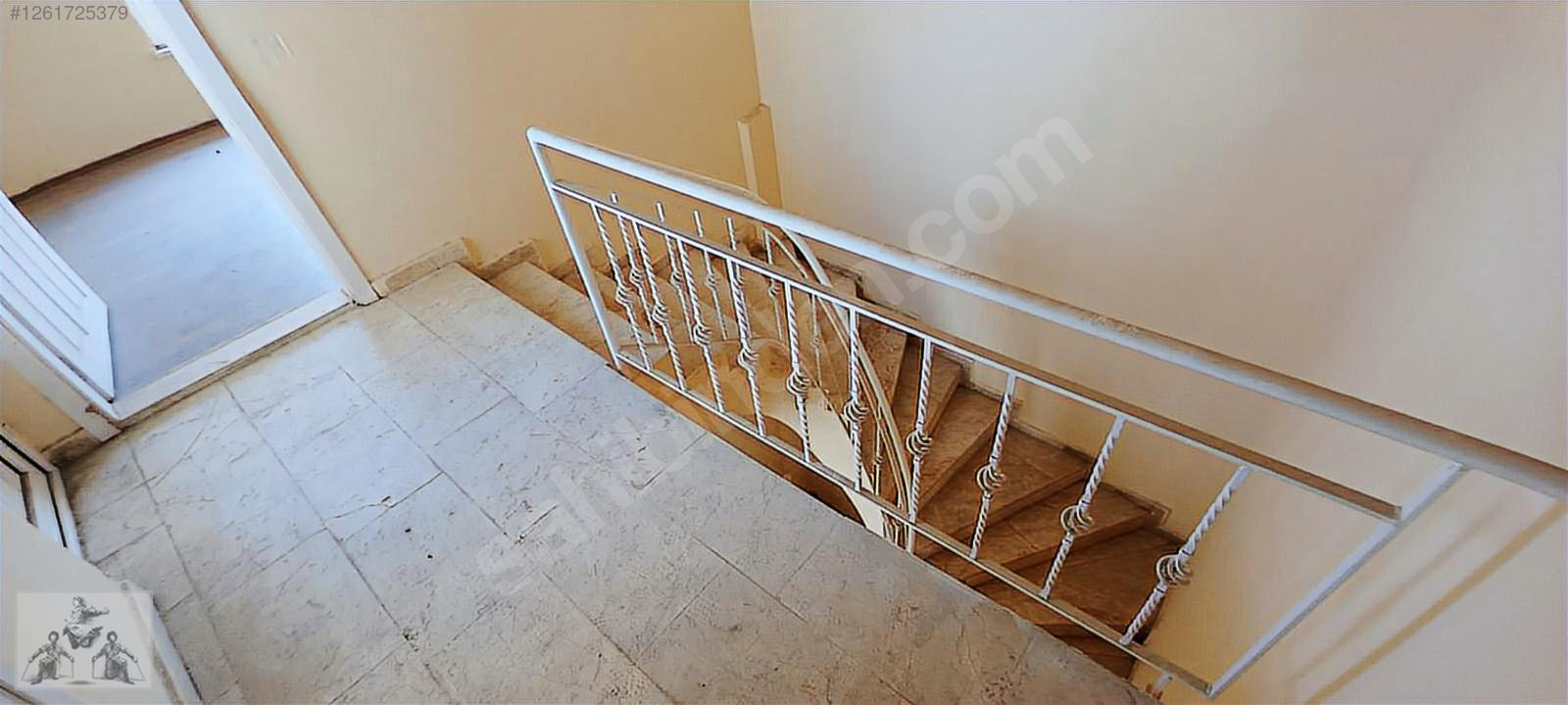 PINARLI EXPO YAKINI SİTE İÇİNDE 5+1 HAVUZLU VİLLA KELEPİR