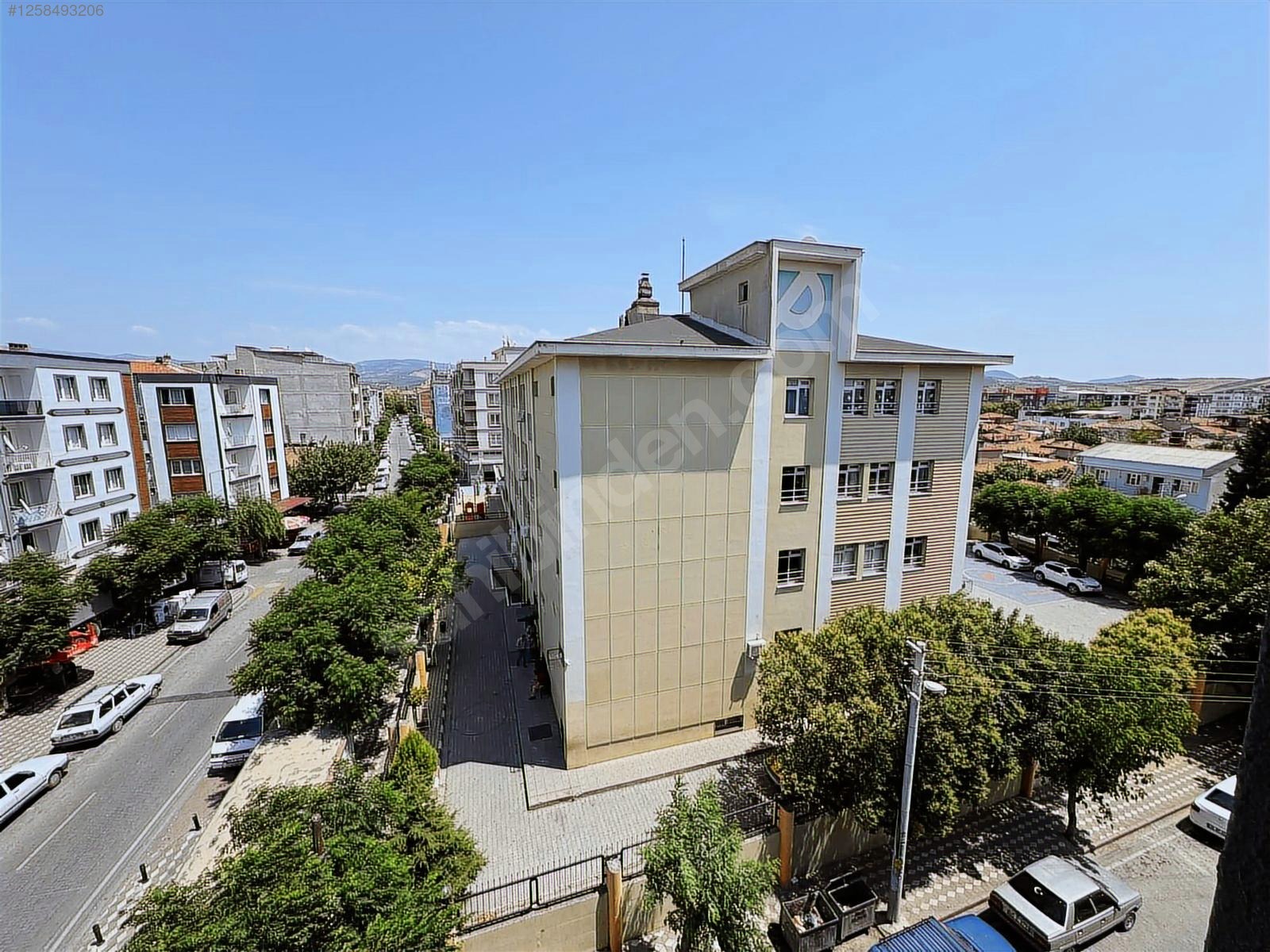 DOSTLARDAN PEHLIVANOĞLU İLKÖĞRETİM KARŞISI SATILIK DAİRE