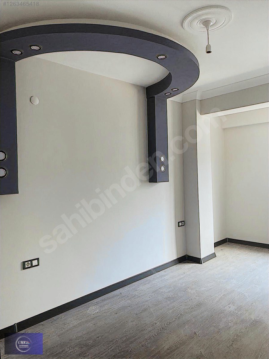 SİTE İÇİ OKULA KOMŞU ARAKAT 2+1 SATILIK DAİRE