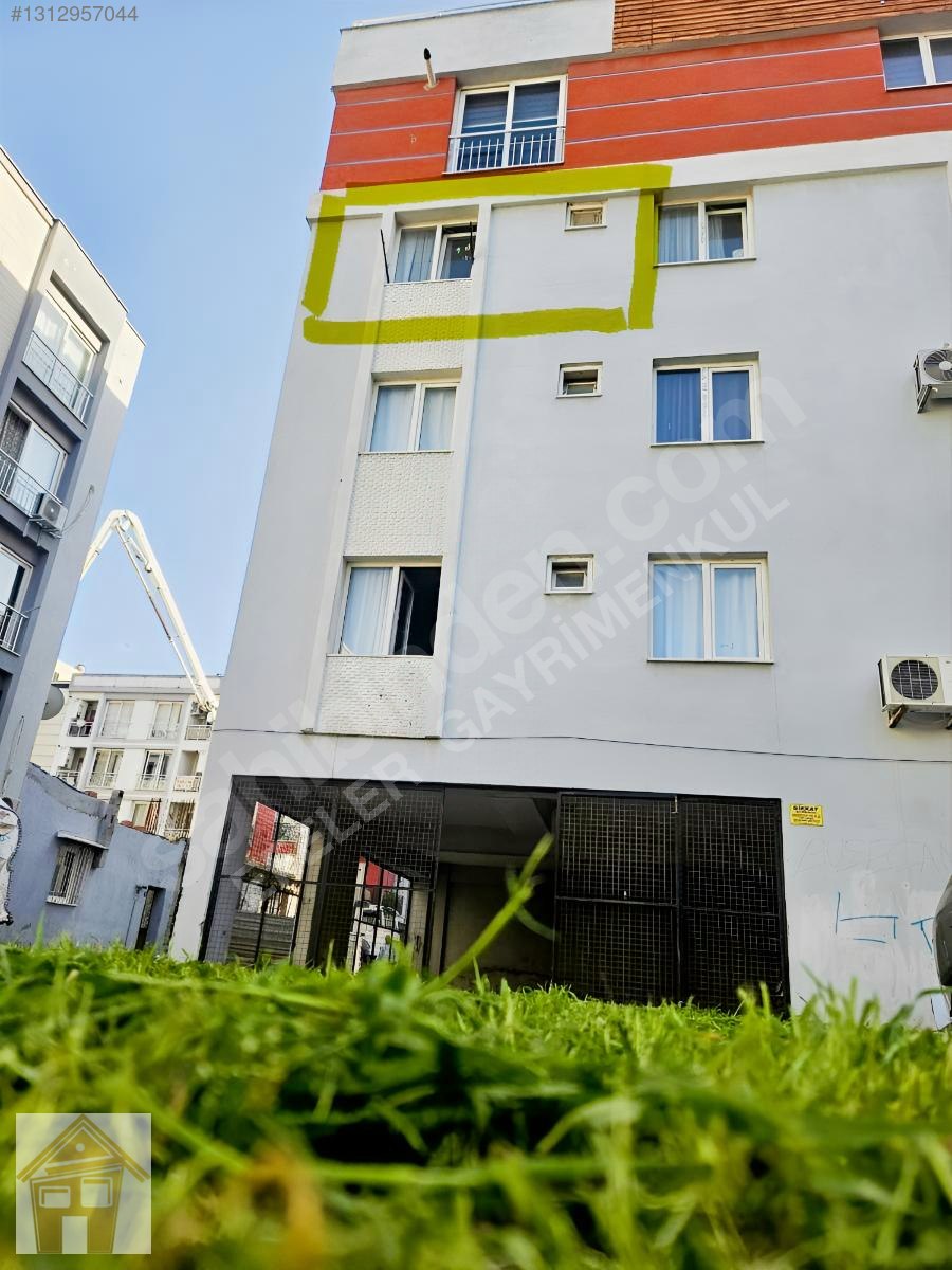 EFELER GAYRİMENKUL 1+1 Ara KAT Doktor 14bn₺ Kiraclı KREDİ LİMTSZ
