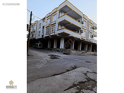 EMLAK 72 DEN ÇARŞI MAHALESİNDE SATILIK KOMPLE DÜKKAN