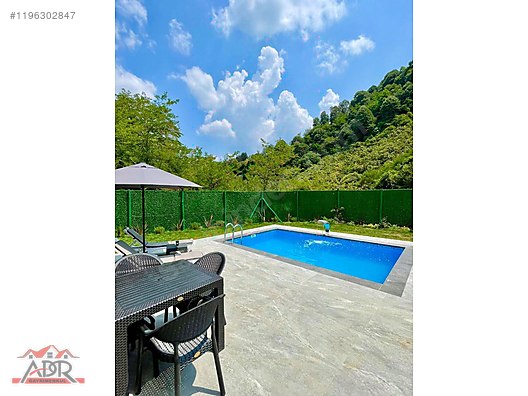 SAKARYA GEYVE KARAÇAM MAH 2300M2 ARSA İÇİNDE SATILIK BUNGALOV