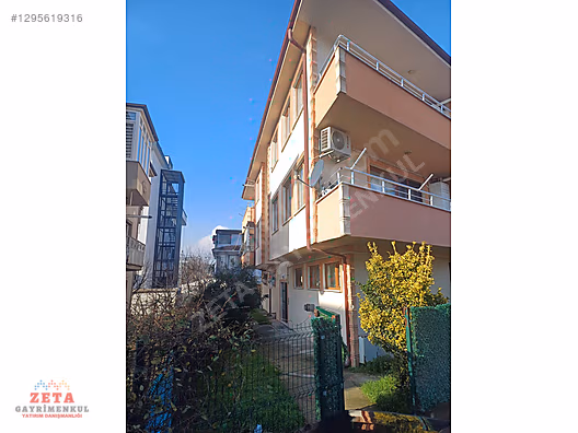 ERENLER MAHALLESİ KÜPÇÜLER CADDESİ ÜZERİNDE TERS DUBLEKS DAİRE - SAKARYA ERENLER