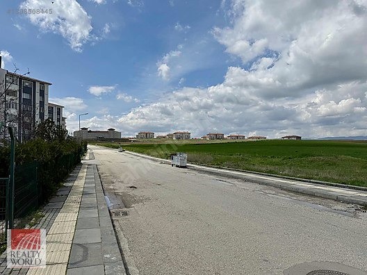 FIRSAT! TEMELLİ DE KREDİYE UYGUN BORÇSUZ KATTA SATILIK 3+1 DAİRE