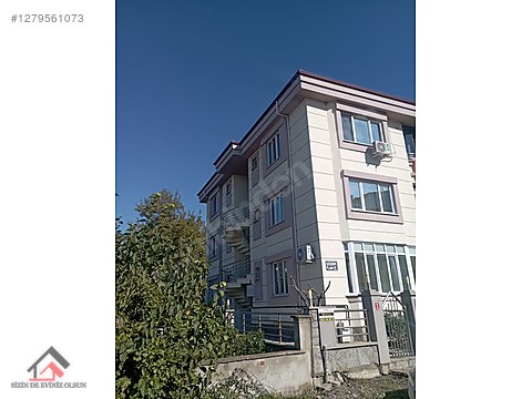 Edremit merkezde otogara komşu kaba inşaattan satılık 2+1