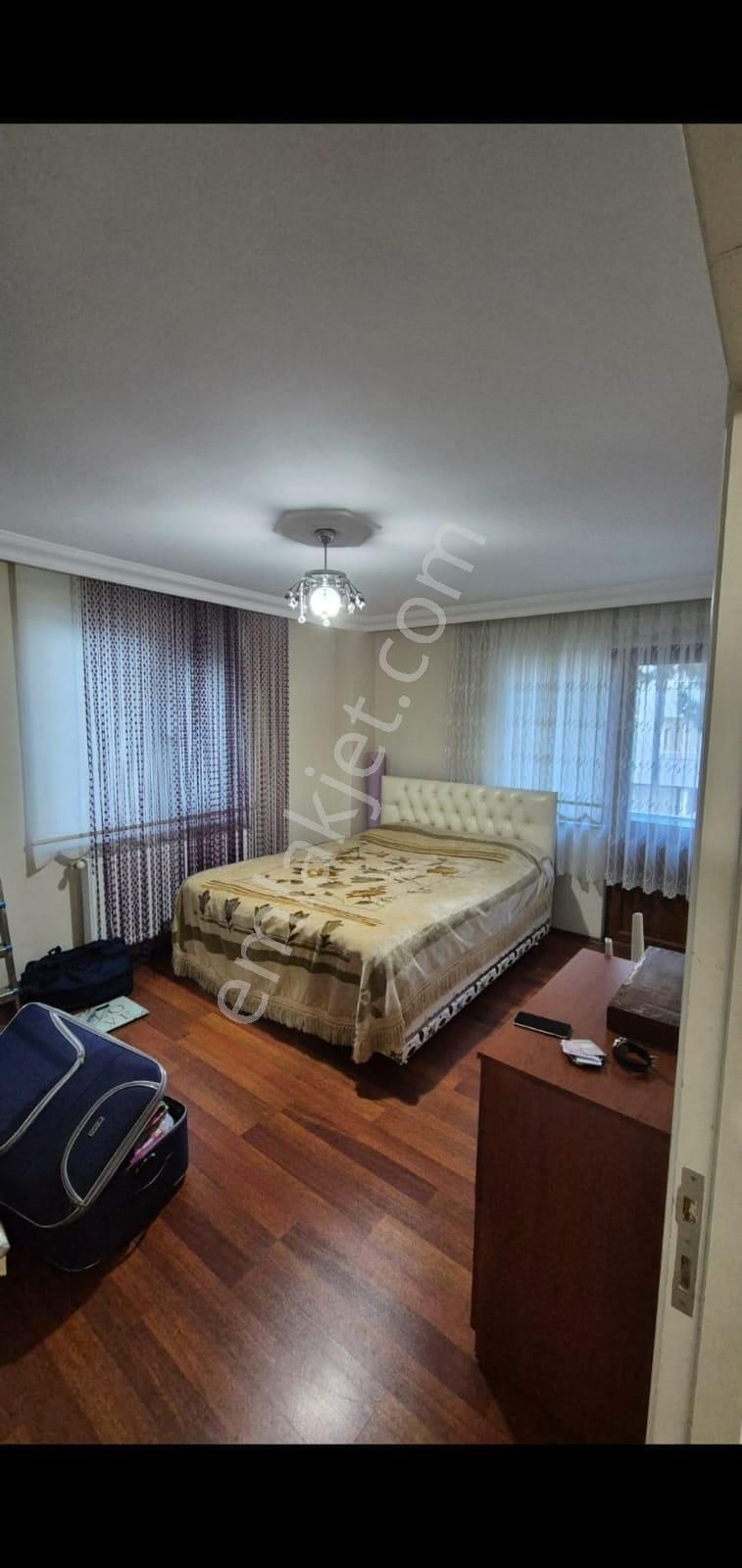 Baki Emlaktan Orhantepede 2+1 Geniş Daire