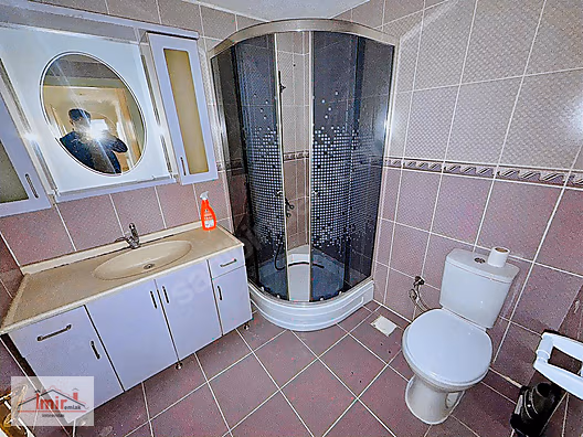 İMİR EMLAK'TAN 3+1 OKUL YAKINI 1.KAT 130M² KİLERLİ MASRAFSZ DAİR