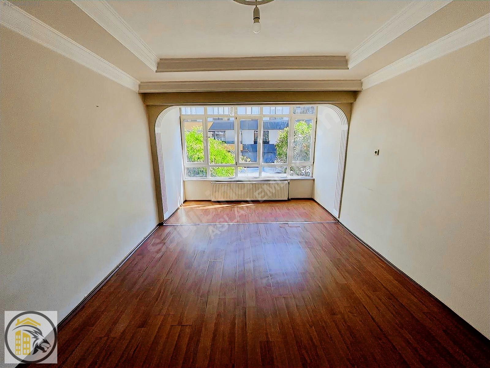 ASLAN EMLAK'TAN FATİH MAH. MERKEZDE GENİŞ SATILIK 3+1 DAİRE