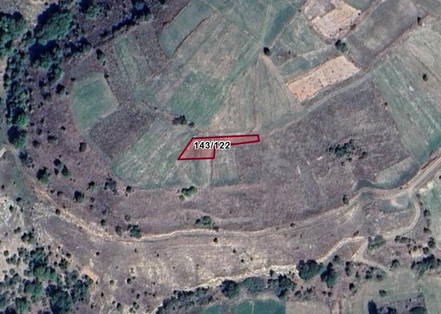 KÜTAHYA HİSARCIK ŞEYHÇAKIR   KÖYÜNDE  470  M²  TARLA  SATILIKTIR