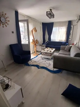 İzmir Torbalı Cumhuriyet Mahallesinde 2+1 Arakat Daire Satılık