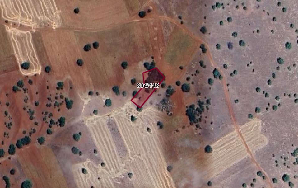 KONYA GÜNEYSINIR KIZILÖZ  KÖYÜNDE  795   M²  TARLA  SATILIKTIR