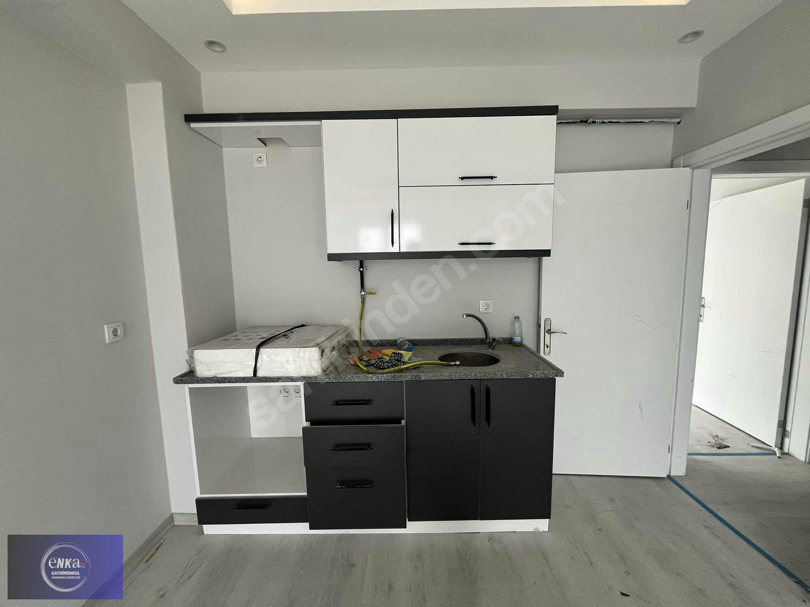 ENKA'DAN ÇAMLITEPEDE SATILIK FUL DENİZ MANZARALI 2+1 DAİRE