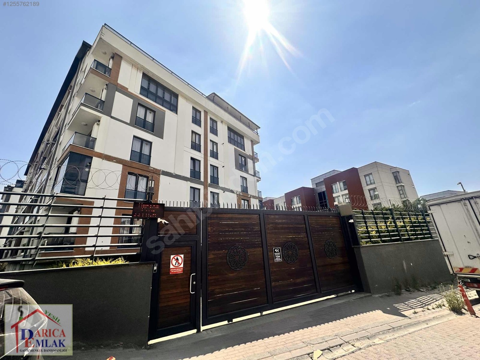 MARINAPLUS SİTESİNDE SATILIK 1+1 ARA KAT