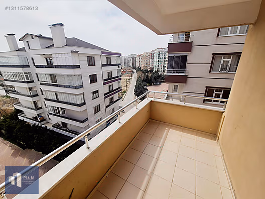 MERAM-DOKTOR AHMET CADDESİ ÜZERİ-KİRALIK 3+1 ARAKAT DAİRE