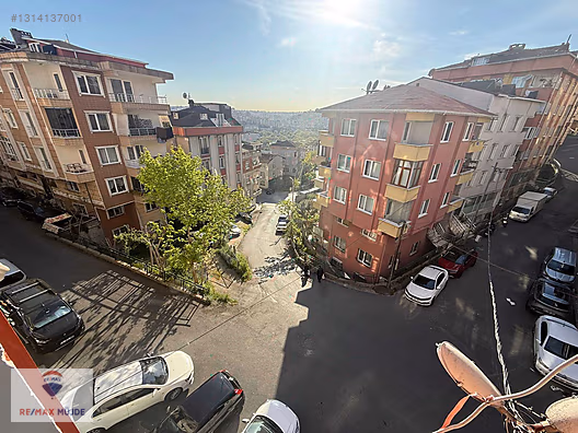 EYÜPSULTAN GÜZELTEPE'DE 1+1 MERKEZİ DAİRE
