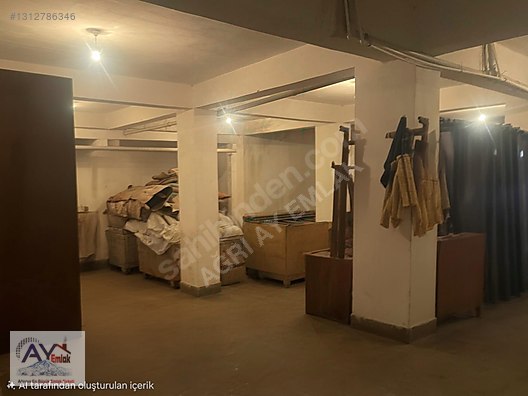 Ağrı'da Satılık 600 m² Depo - Devlet Hastanesi Yakını