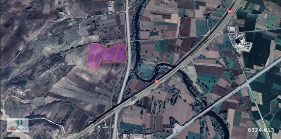 Susurlukta Depolama Alanında Satılık 88.700 m2 Yatırımlık Kıymetli Arazi.