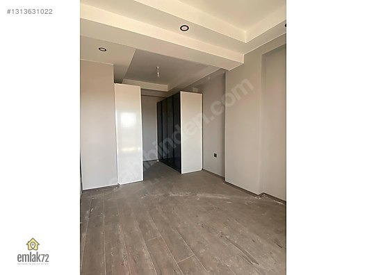 EMLAK 72'DEN SATILIK 2+1 KOMBİ+CAM BALKONLU OTEL KONSEPTLİ DAİRE