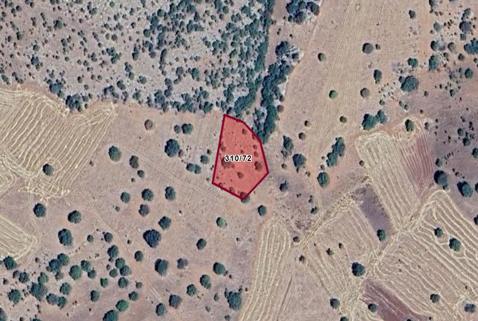  KONYA GÜNEYSINIR KIZILÖZ  KÖYÜNDE 1.738 M²  TARLA  SATILIKTIR