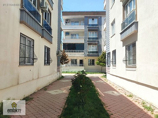 EMLAK 72 DEN HİLAL MAHALLESİ'NDE SATILIK 3+1 DAİRE
