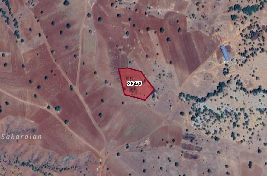 KONYA GÜNEYSINIR KIZILÖZ  KÖYÜNDE 4.701 M²  TARLA  SATILIKTIR