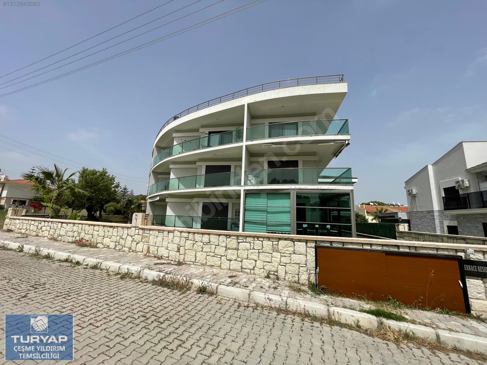 TURYAP ÇEŞME ALTINYUNUS DENİZE YAKIN KİRALIK 2+1 REZİDANS DAİRE