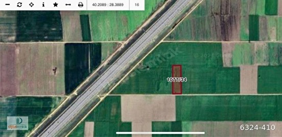 Karacabey Runguçpaşa'da Otobana ve Yerleşime Yakın 5.500m2 Tarla