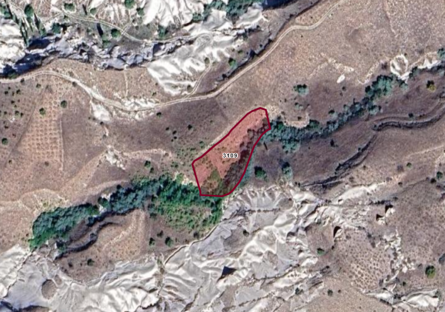 NEVŞEHİR ÜRGÜP İBRAHİMPAŞA  KÖYÜNDE  1.825  M²  BAĞ  SATILIKTIR