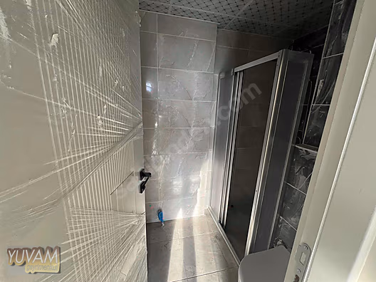 HAVUZLU SİTE İÇERİSİNDE LÜKS 3 CEPHELİ 2+1 DAİRE