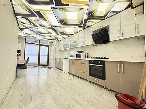 YÜCE'DEN ▓4+1 GENİŞ OTURUMLI CADDE ÜZERİ KİLERLİ,FIRSAT DAİRE