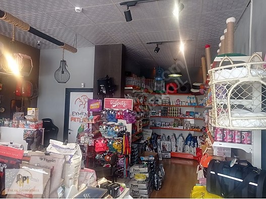 Pİ EMLAK'tan BATIKENT'te SATILIK DÜKKAN