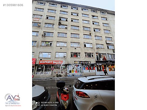 Suçatağı'nda Satılık 300m² 3 Adet Dükkan