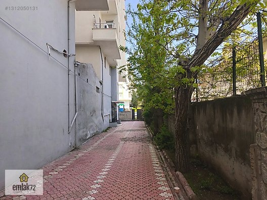 EMLAK 72 ' DEN BAHÇELİEVLER MAHALLESİ'NDE SATILIK DAİRE