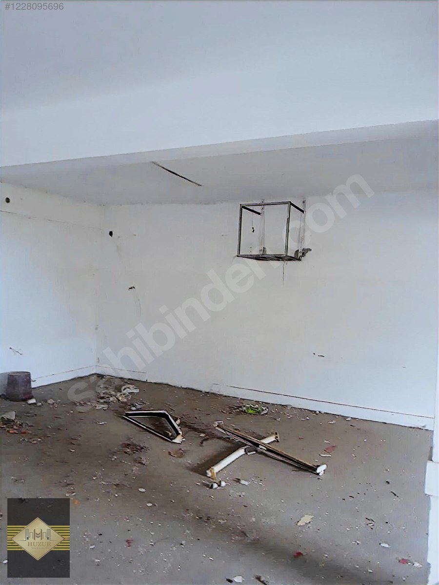 Huzur Yatırımdan Sarayda Satılık 2 Katlı Bina Ve Arsası